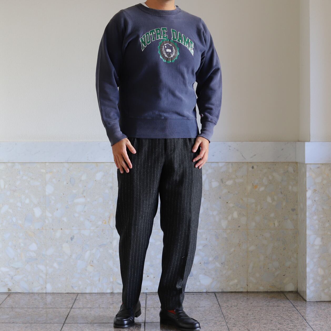 逸品】90s champion Reverse Weave Crew fade navy 逸品】90s champion Reverse Weave Crew fade navy