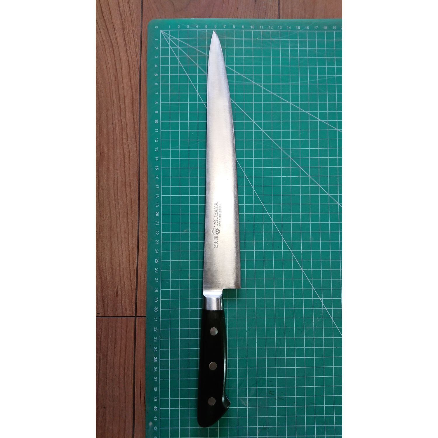 中古o2107 切れる牛刀 合羽橋鍔屋 刃280mm+2特典 | 奄美テック 中古o2107 切れる牛刀 合羽橋鍔屋 刃280mm+2特典 | 奄美テック