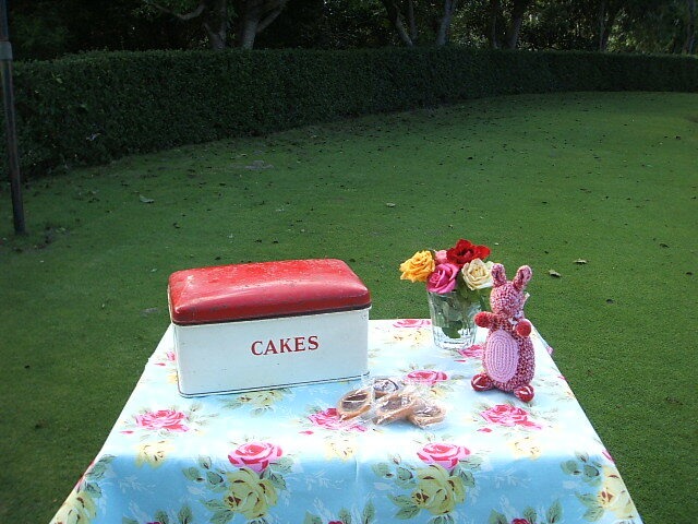 englsih vintage Tala red cake tin Tala ケーキ缶 | 