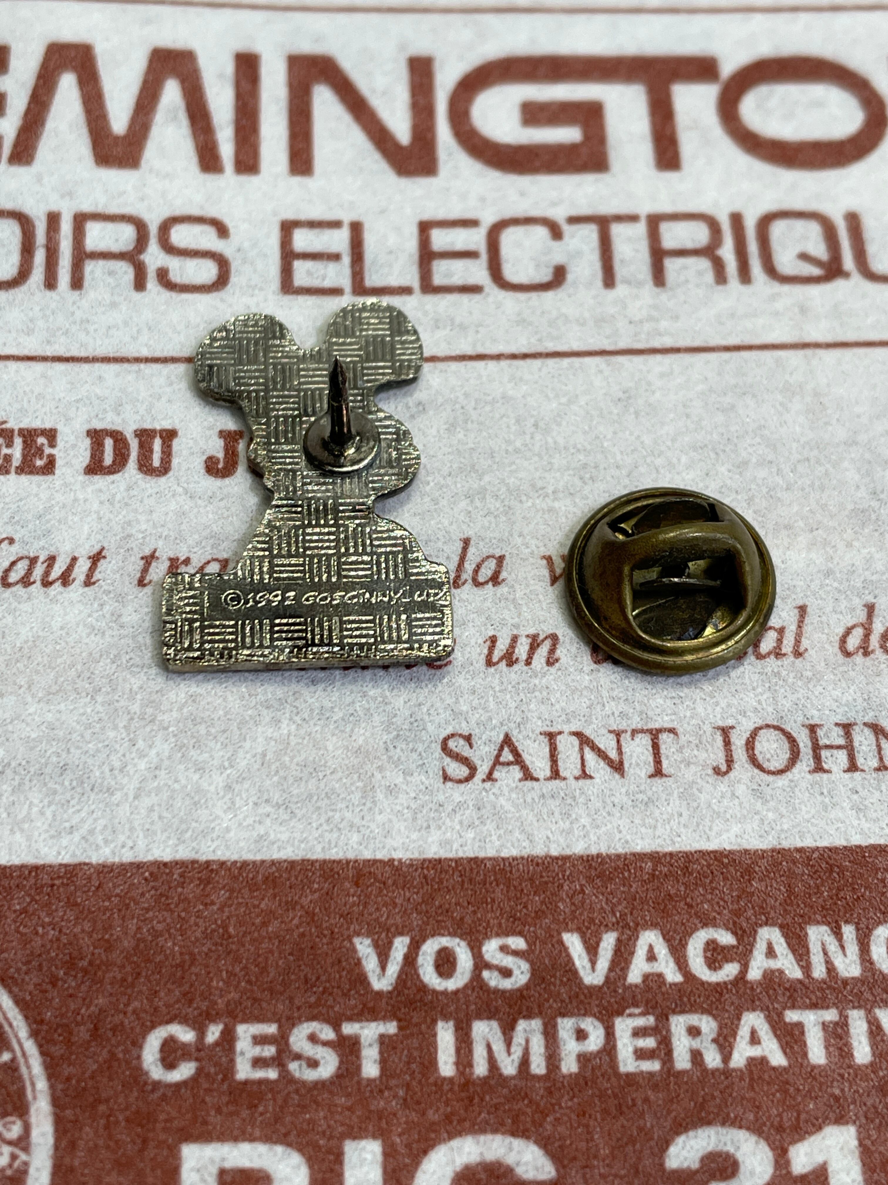 TOTAL フランスコミック 「アステリック」イデフィックス 犬