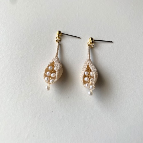 tsubomi pierce (earring)  cream