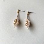 tsubomi pierce (earring) cream