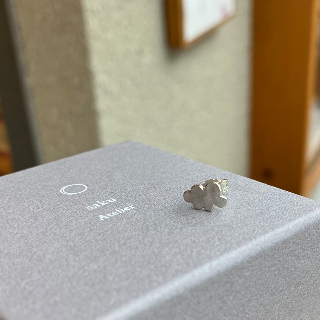 Atelir saku 雲ピアス【pop-up期間限定】