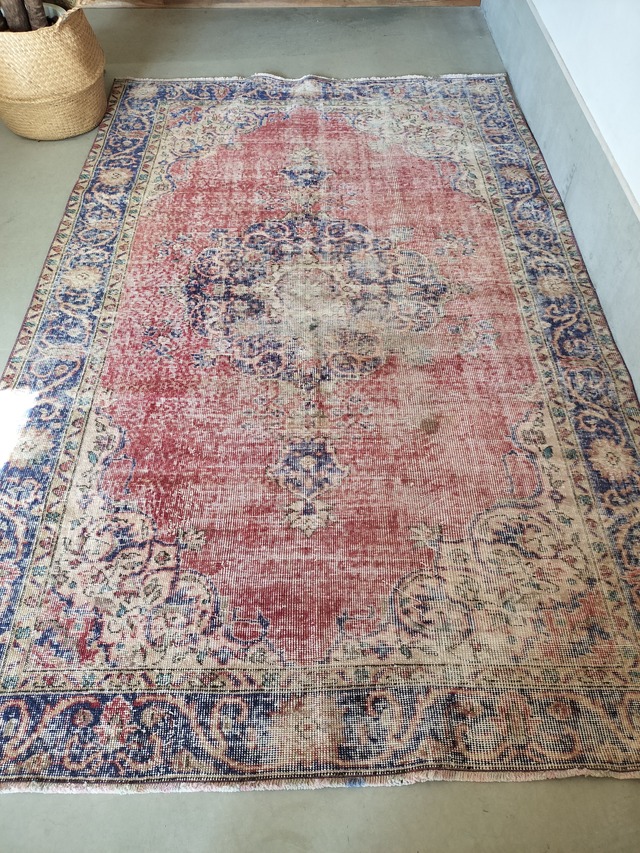 Turkish rug No.729