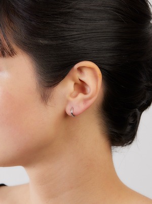 MARIA BLACK マリア・ブラック/ Marco 6 Huggie Silver HP