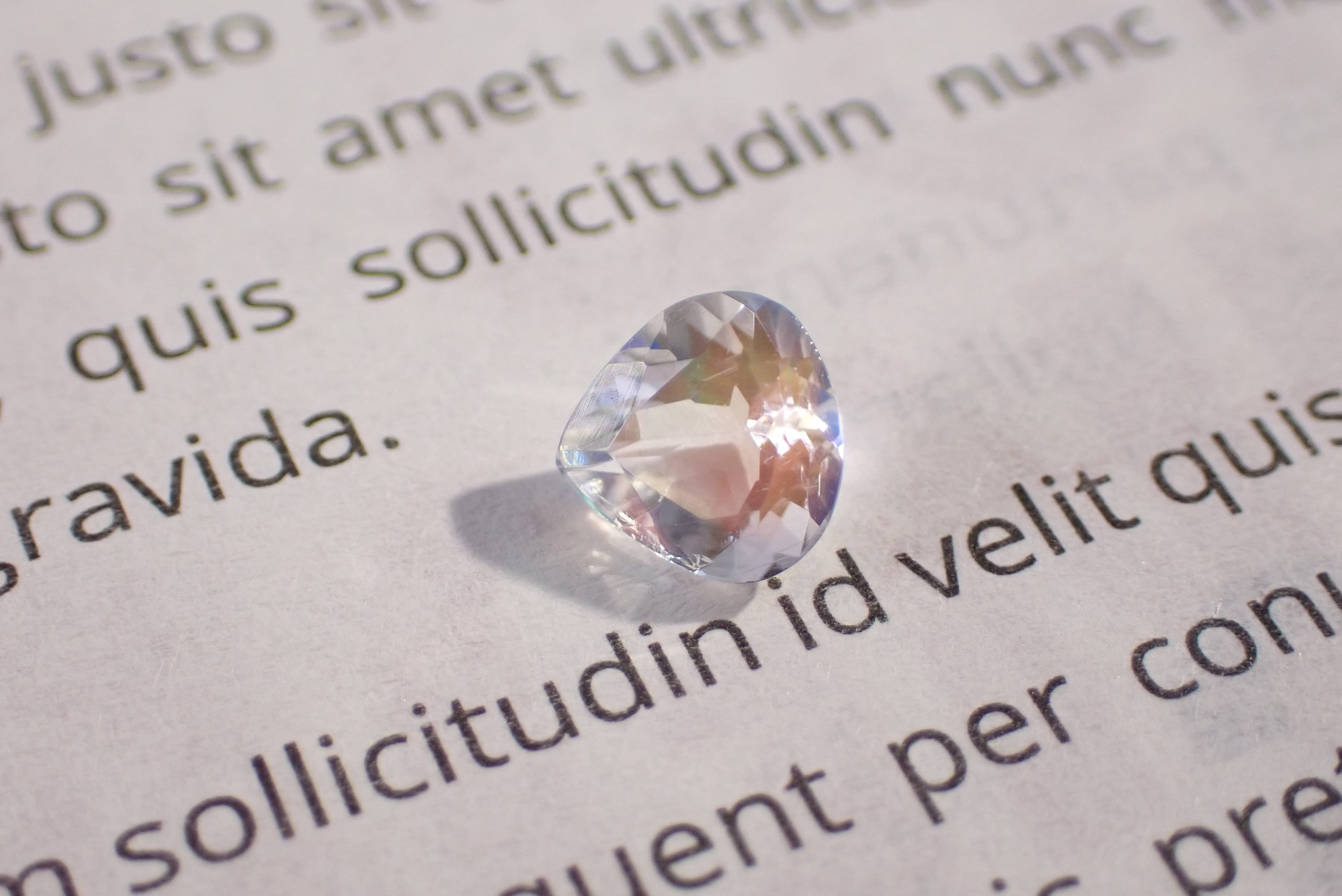 アンデシンラブラドライト | differencee(ディファレンシー)