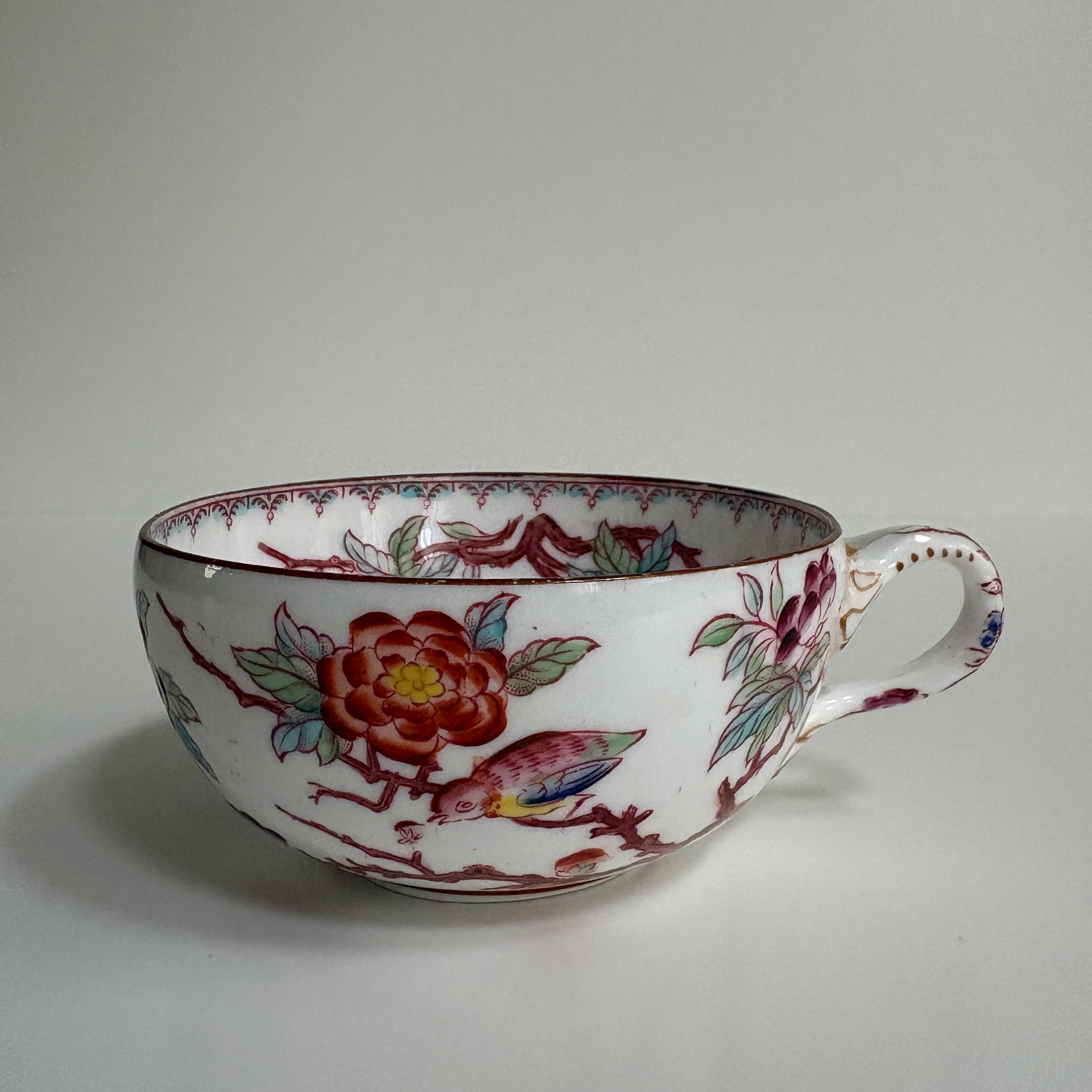 サルグミンヌ MINTON No.252 ティーカップ（鳥と花の絵付け