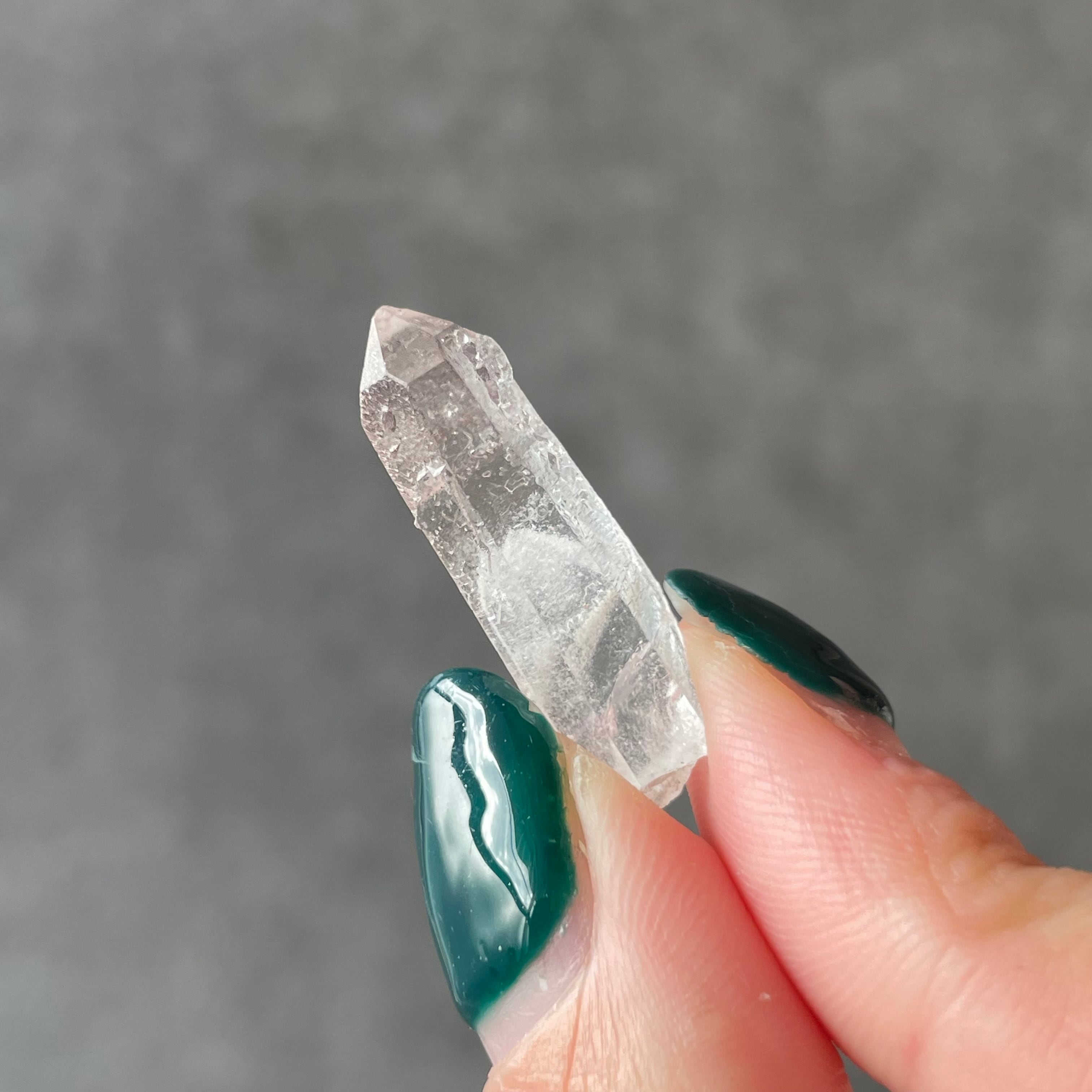 ブラジル ミナスジェライス州産♦︎ファントムポイント|天然石 パワーストーン 鉱物 gem stone