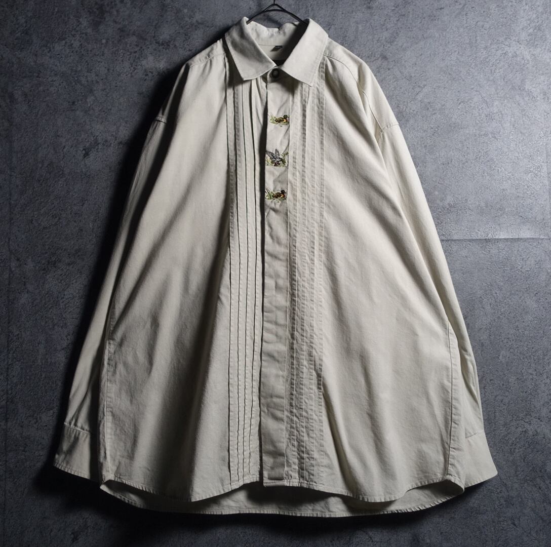 EURO Beige Duck Embroidery & Pleated Design Tyrolean Shirt