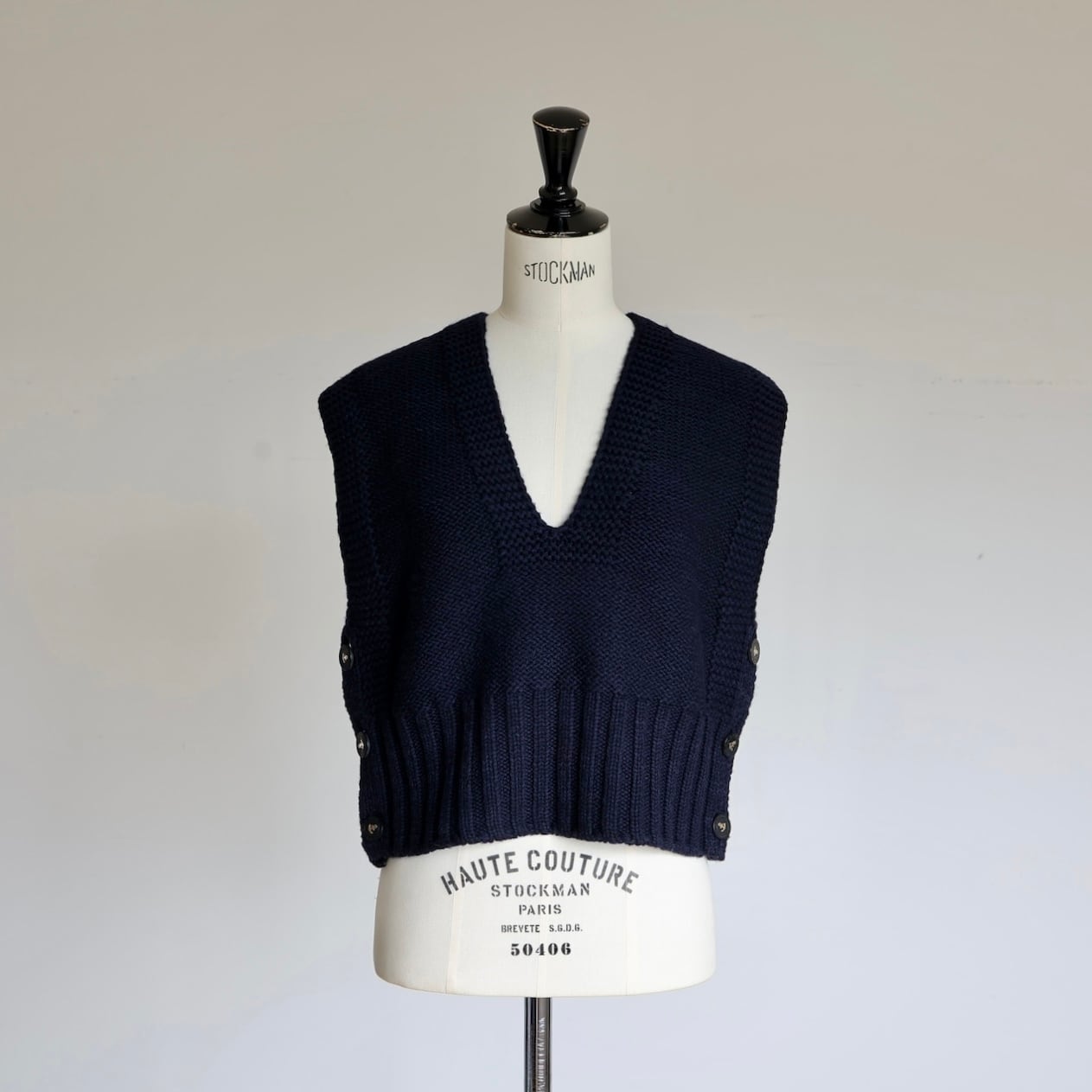 GPG-539 Marine Knit Vest | gypsohila