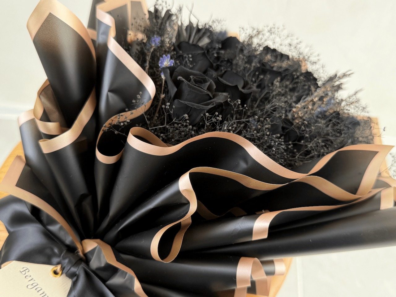 Silent（サイレント）｜プロポーズブーケ／12本のプリザーブドローズ ブラック - 6