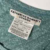 KATHARINE HAMNETT LONDON キャサリンハムネット 羽 フェザー デザイン 半袖 Tシャツ M/グリーン メンズ