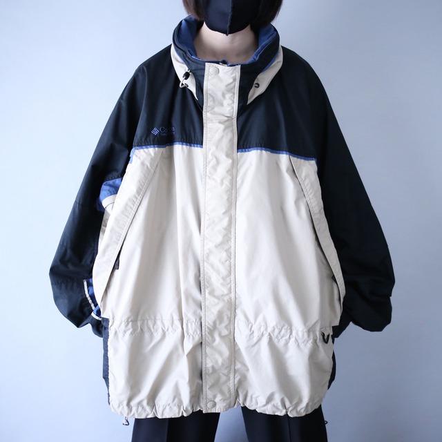 "Columbia" good coloring switching design XXL wide over silhouette mountain parka