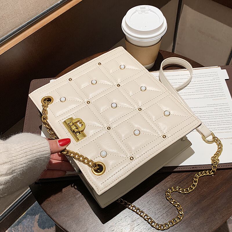 レディースチェーン スクウェア メッセンジャーバッグ Tiancai_Wing_Bag95020493222