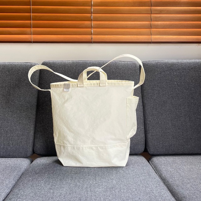 "SIDE POCKET" PT / WHITE