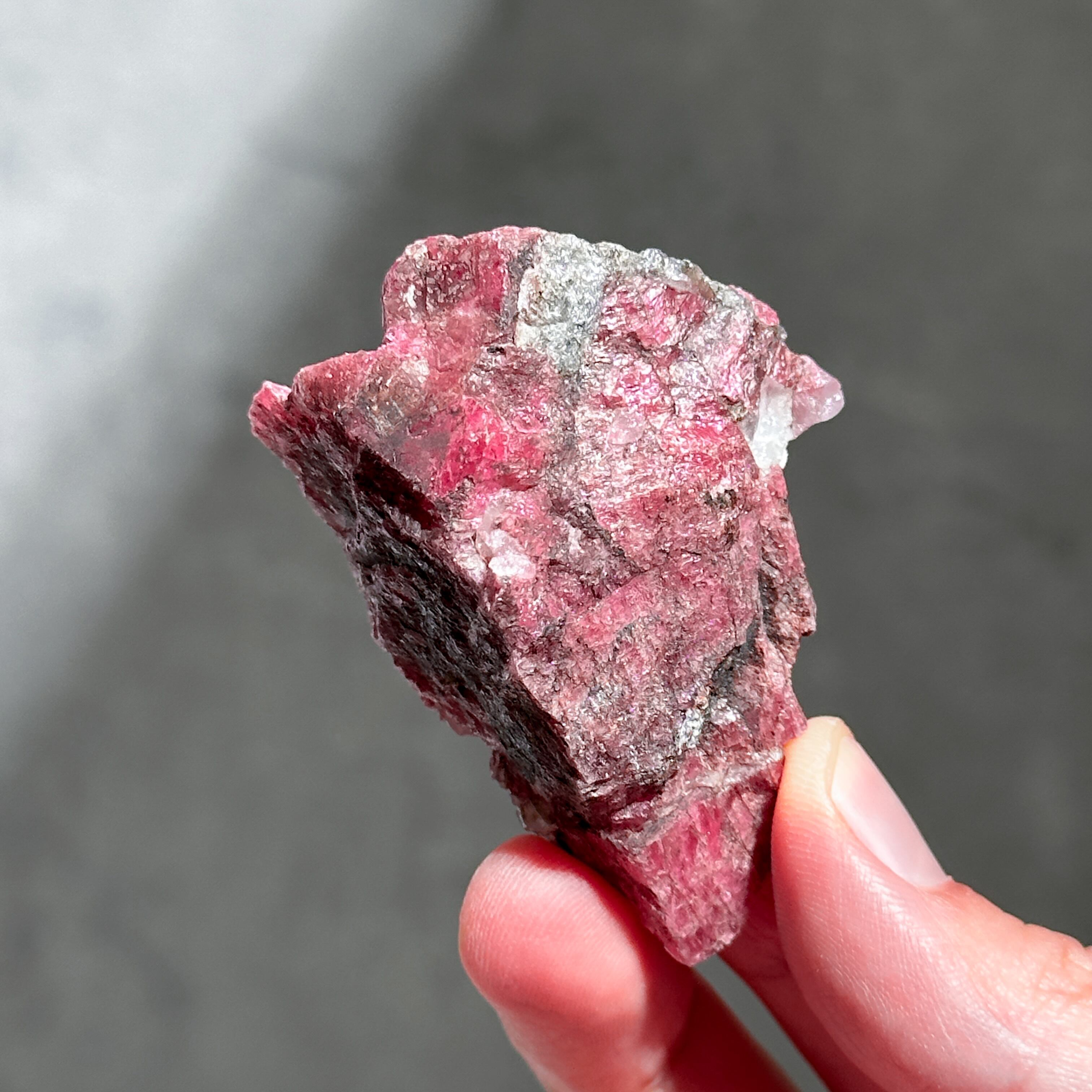 ロードナイト 原石64◇Rhodonite◇パワーストーン・天然石 | Kamoku