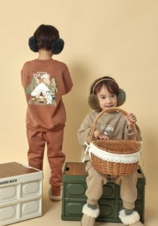 #4【取寄せ】FashionKing セットアップ setup トップス トレーナー 長袖  韓国 韓国子供服 こども こども服 男の子 ボーイ boy  オシャレ お洒落 冬服 春服 冬 春 子ども服 ベビー服 キッズ服 韓国 可愛い カワイイ 100cm 110cm 120cm baby kids ベビー  キッズ  チョコレート ベージュ