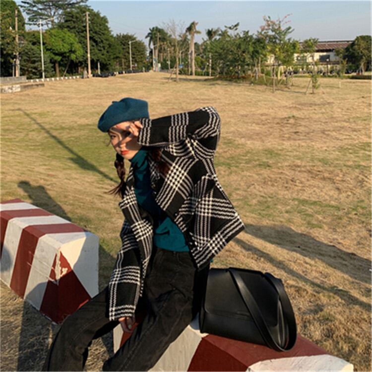 穿きやすく使いやすい 韓国ファッション 単体ボタン チェック柄 スリム ウール 短いスタイル