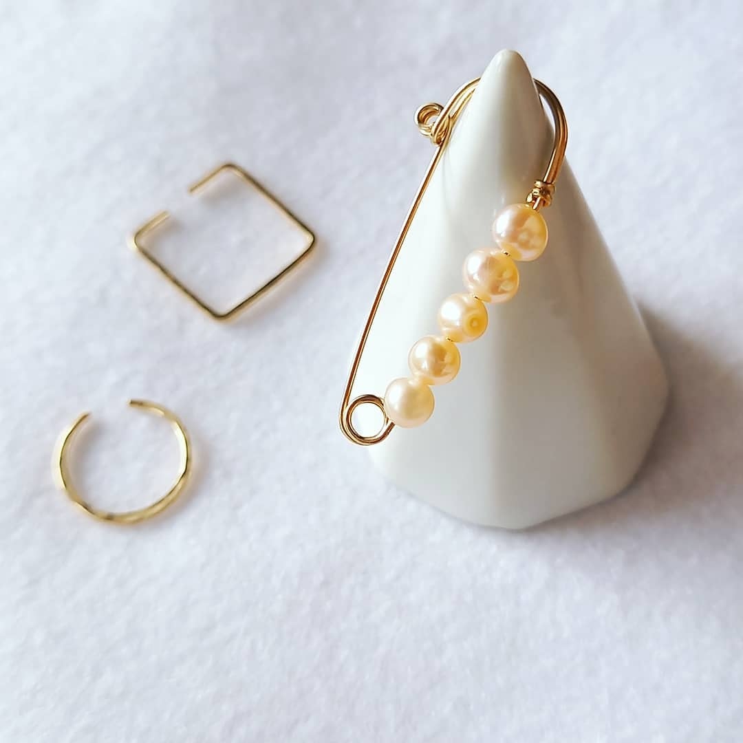 ピンクオパールとブラックスピネルのピアス | 14kgf＆SV925カジュアル