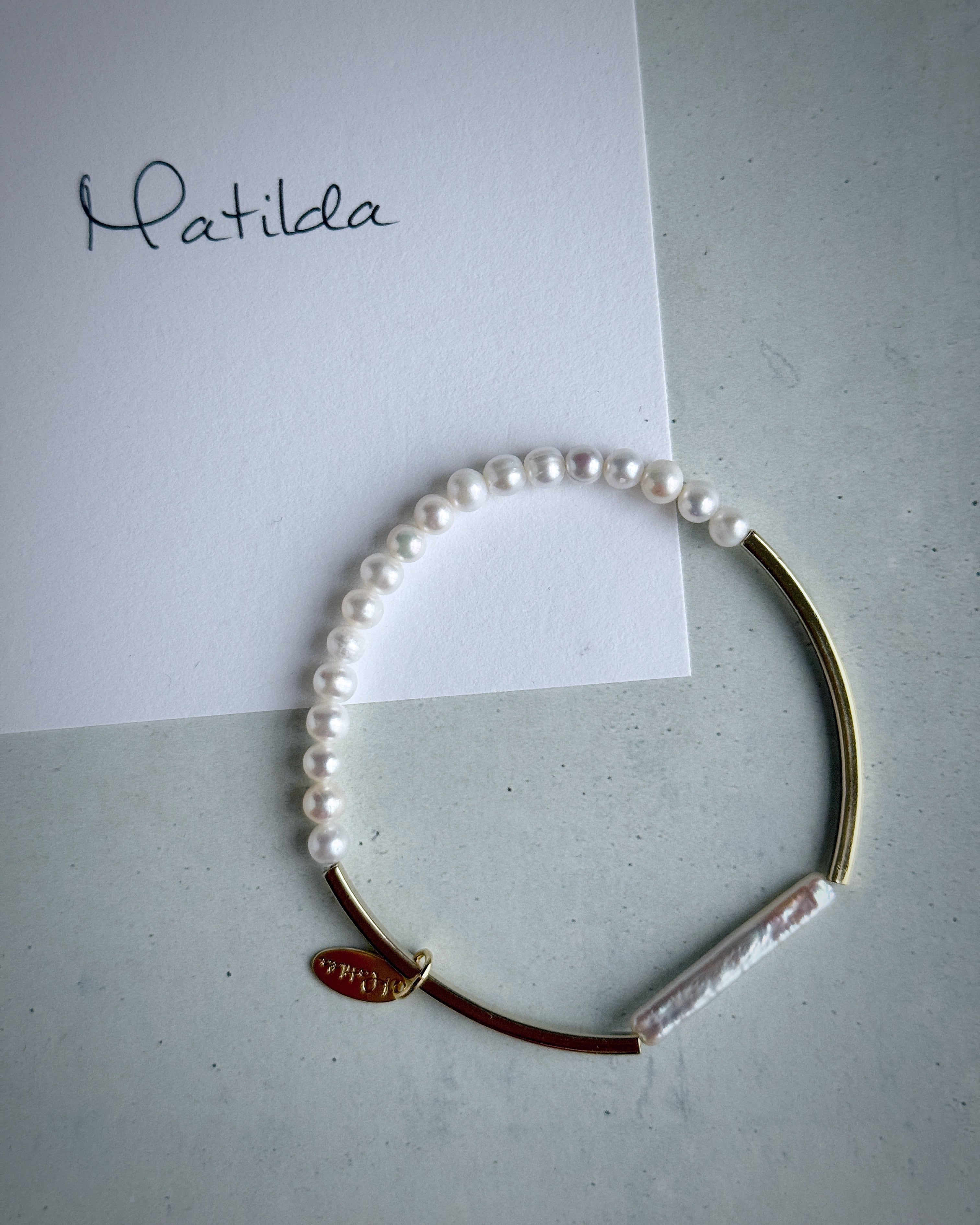 Tube & stone bracelet(淡水パールW)