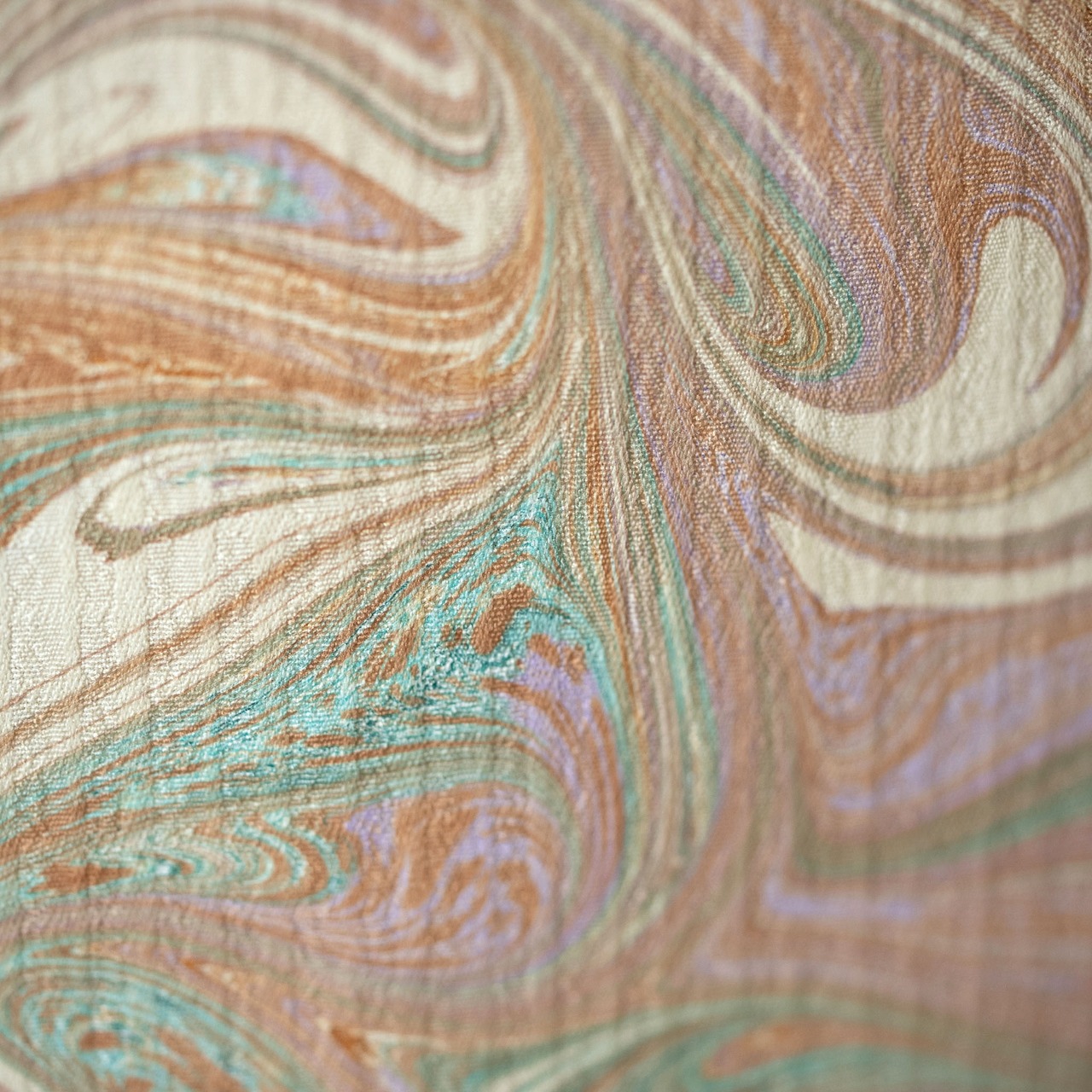 「桃香」マーブル柄〜洗えるきもの（シルジェリー格子柄）〜