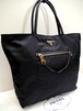 美品◆PRADA プラダ A4対応 ビジネス可 ナイロンxレザー切替 トート バッグ 黒x金◆ タブレット等も入れやすいビジネス対応の秀逸モデル♪