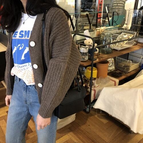 ドルマンニットカーディガン