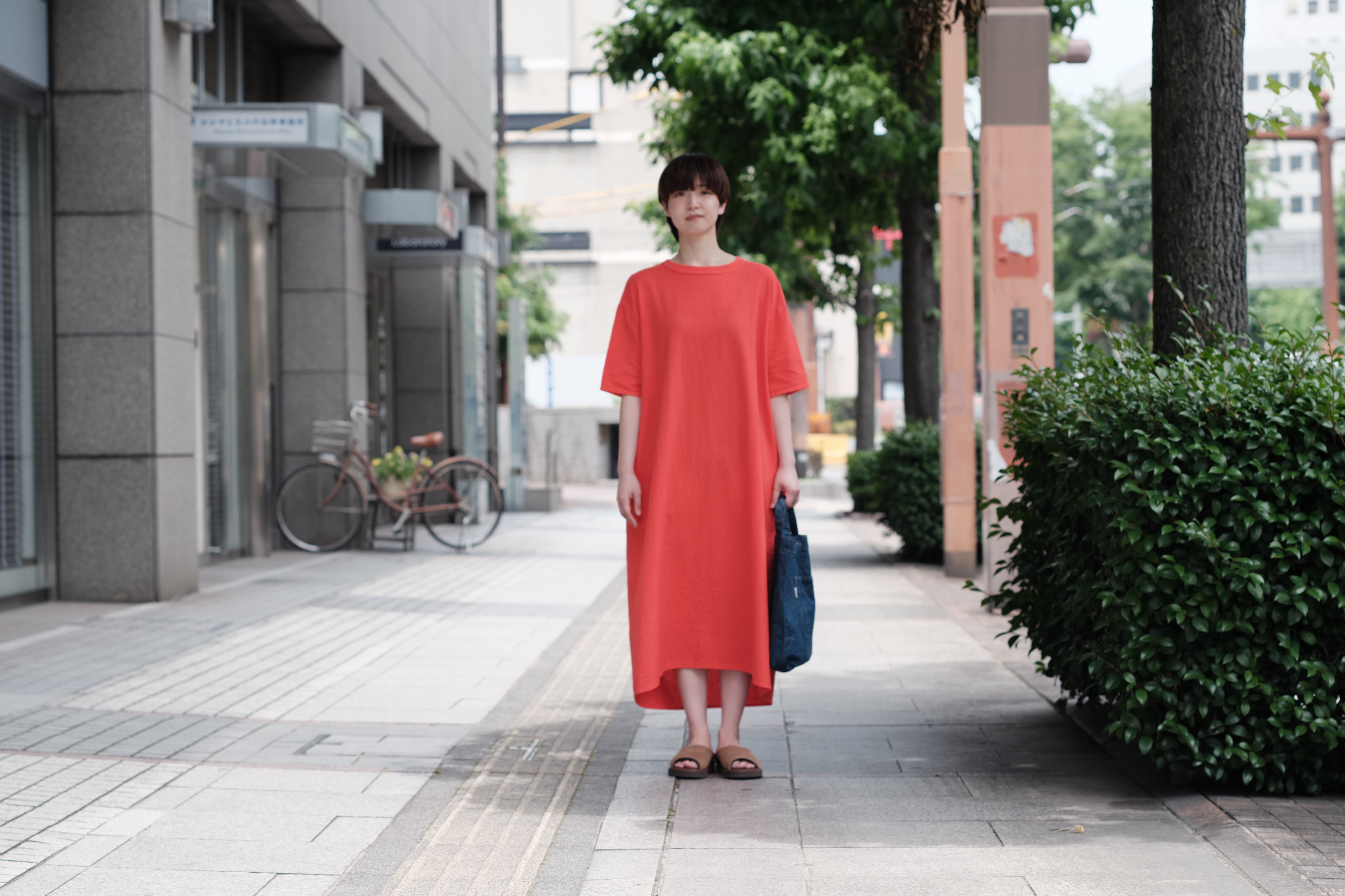 maillotバックタック 半袖 カットソーワンピース maillot】linen rich back tuck half sleeve shirt-OP | theater(シアター)