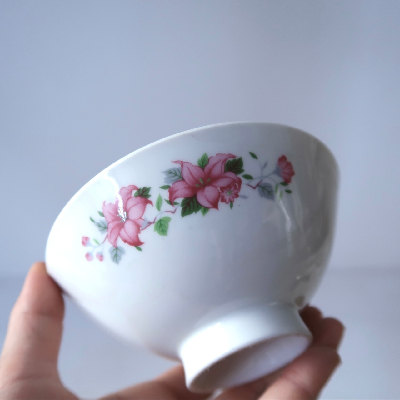 【台湾食器】花柄のお茶碗