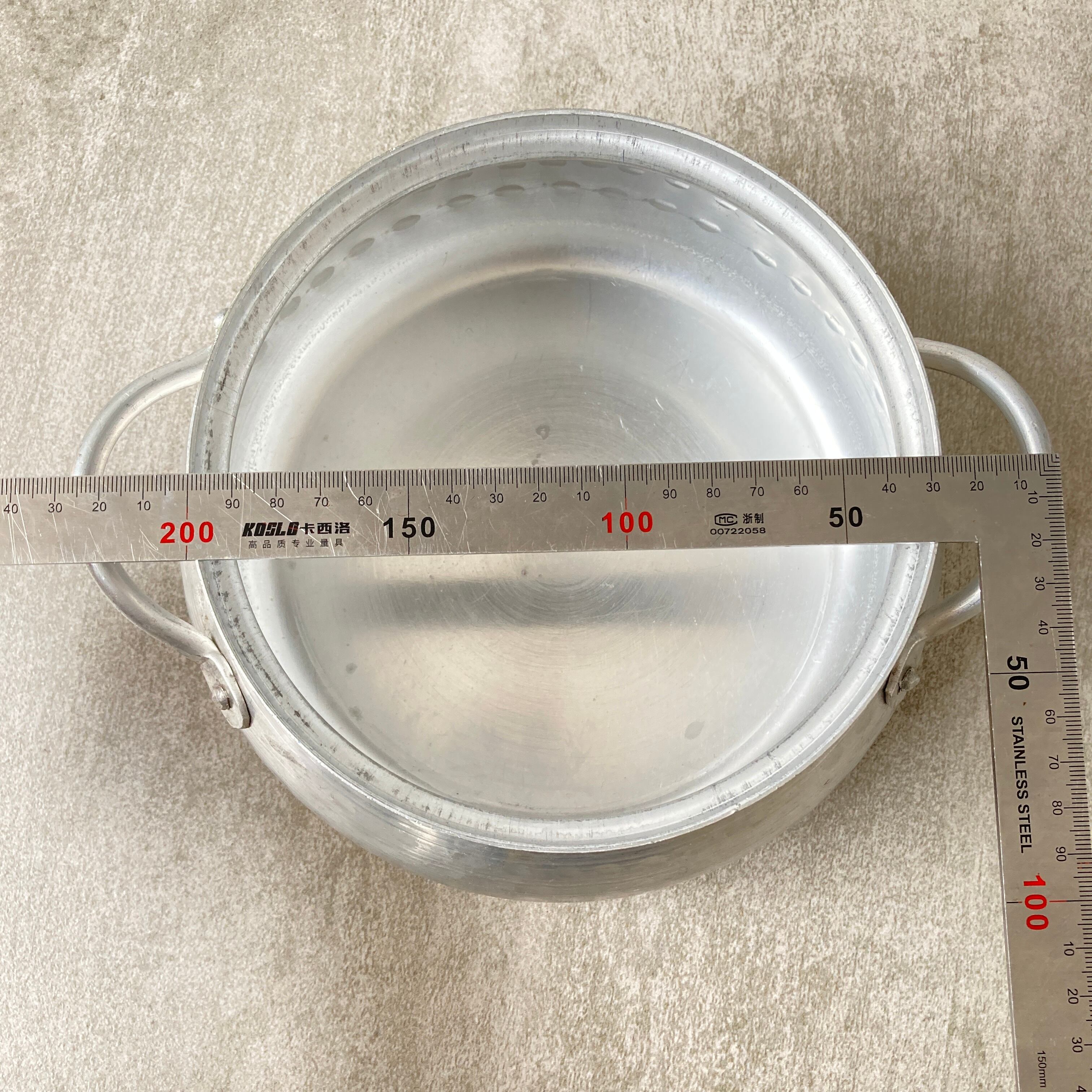 AL【ベトナムアルミ】打ち出し鍋A | ビンテージ雑貨 家と外で