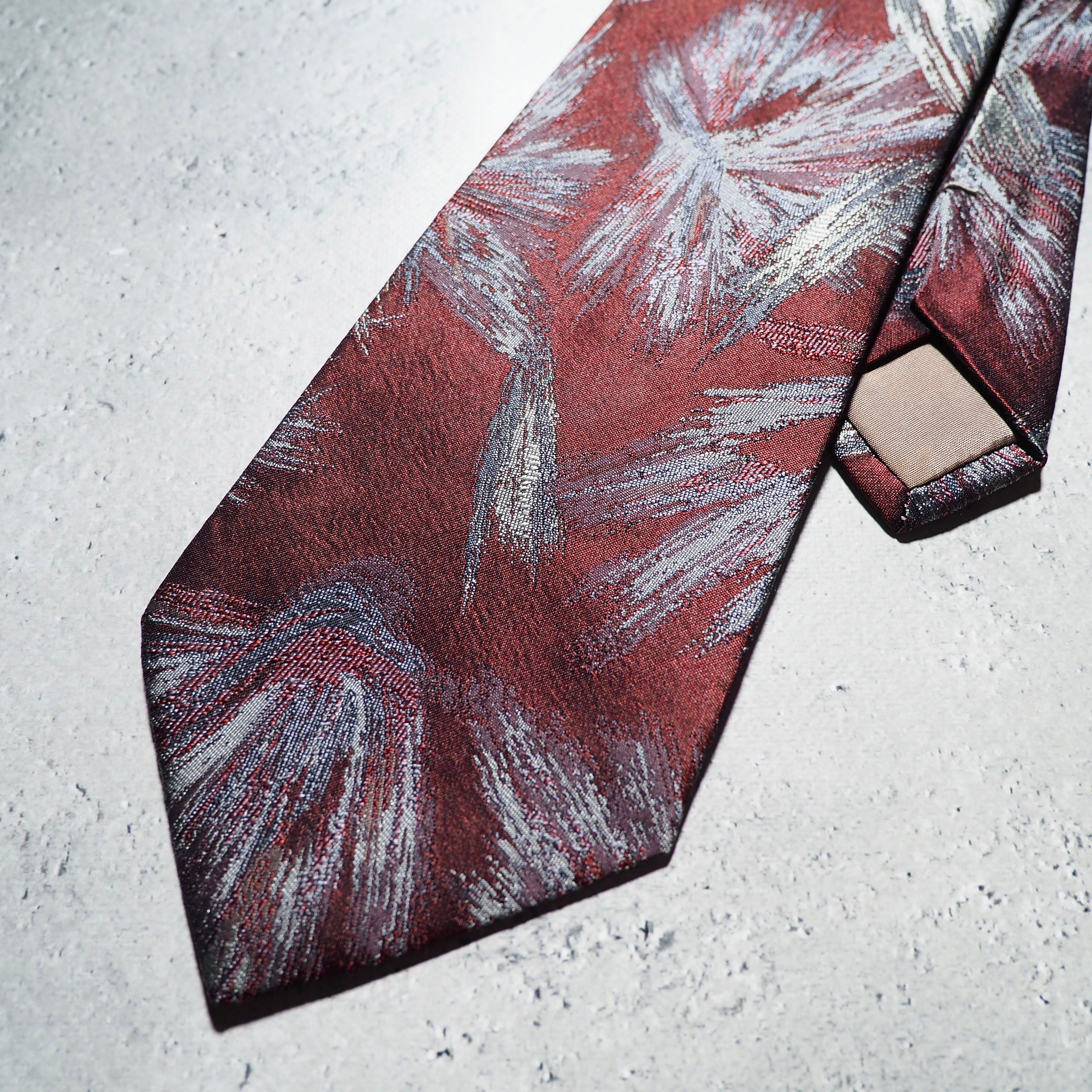 " im - ISSEY MIYAKE " Contemporary Art Embbossed vintage Silk Tie
