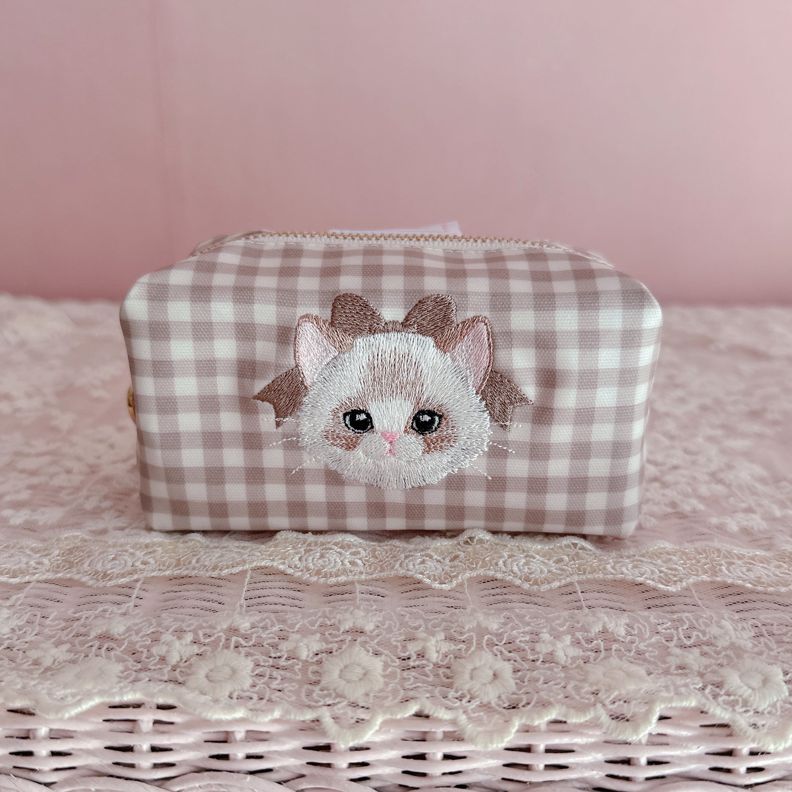 Ragdoll 刺繍キャラメルポーチ | salon de nona