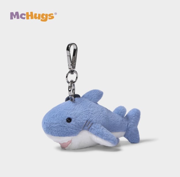 The Great White Bag Charm_MC600288