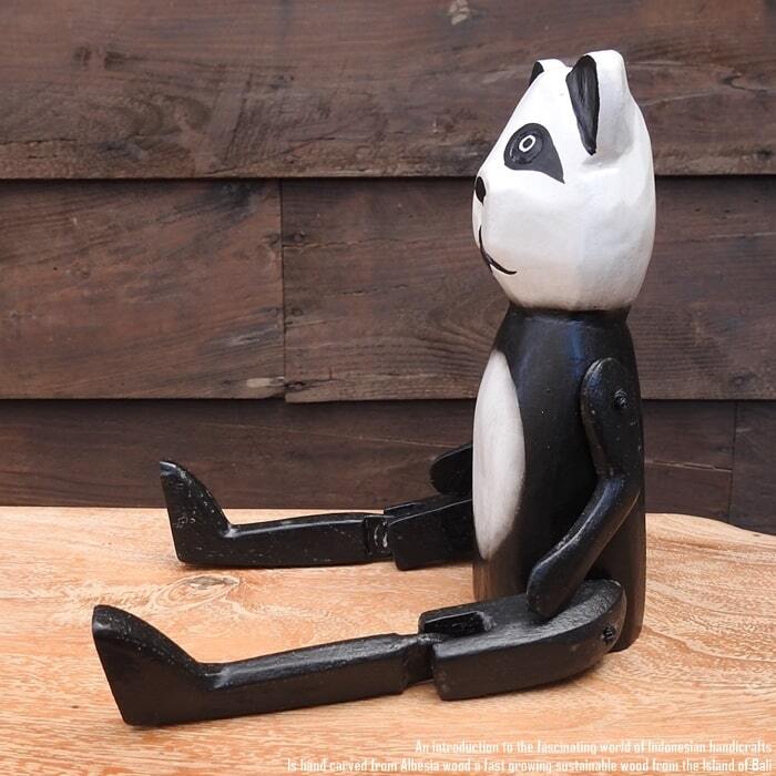 お座り パンダさん Mサイズ 手足が動かせる木彫りの動物