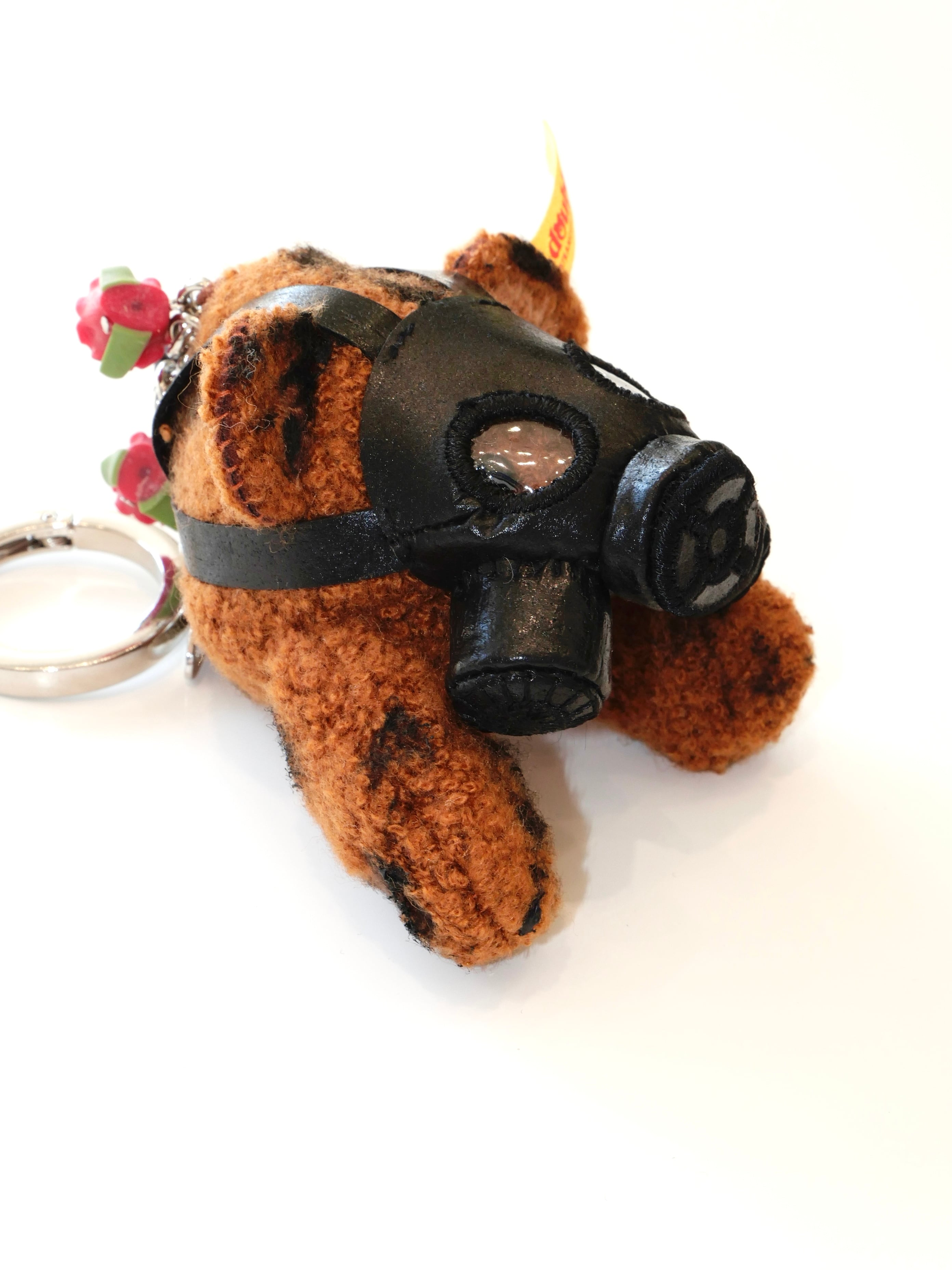 doublet GAS MASK BEAR KEY RING (Silver) | CONSTRUCT1
