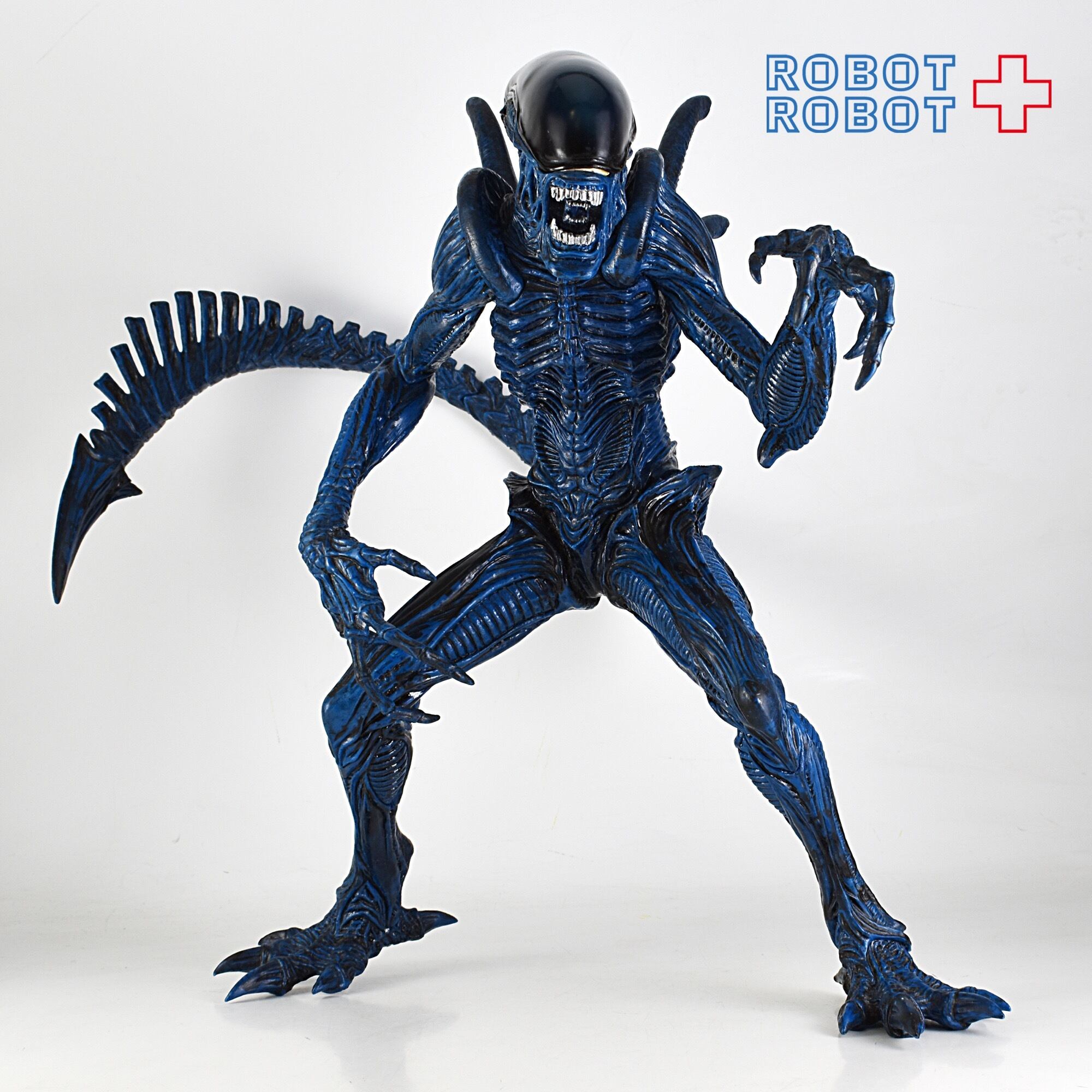 フリュー AVP エイリアン リアルフィギュア 青 | ROBOTROBOT