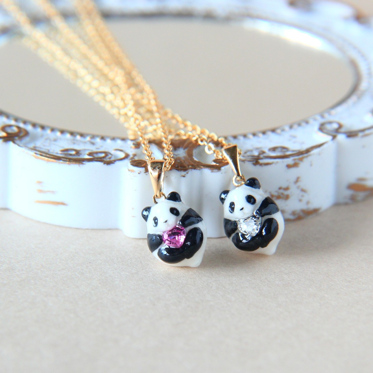 小さいパンダネックレス
