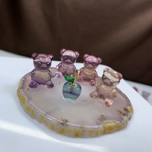 7.可愛い大家族くまちゃんの集い場・フローライトくま