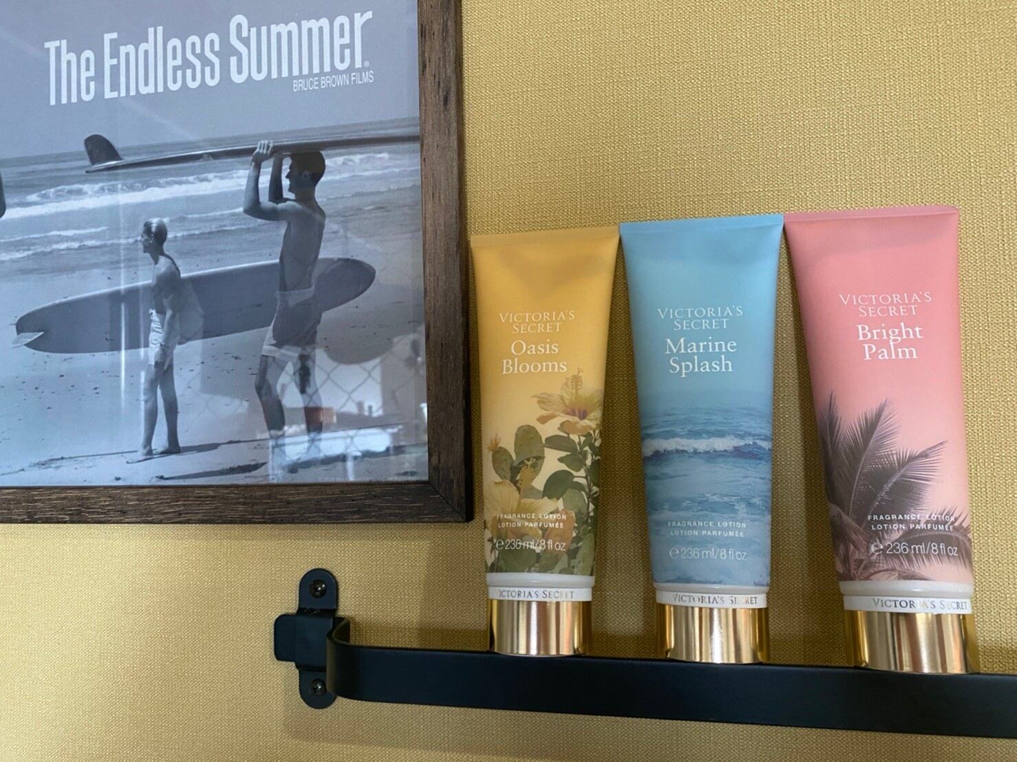 ヴィクトリアシークレットボディローション３本セット　新品未使用 Viviscloset ヴィクトリアズ・シークレット ボディローション3本セット