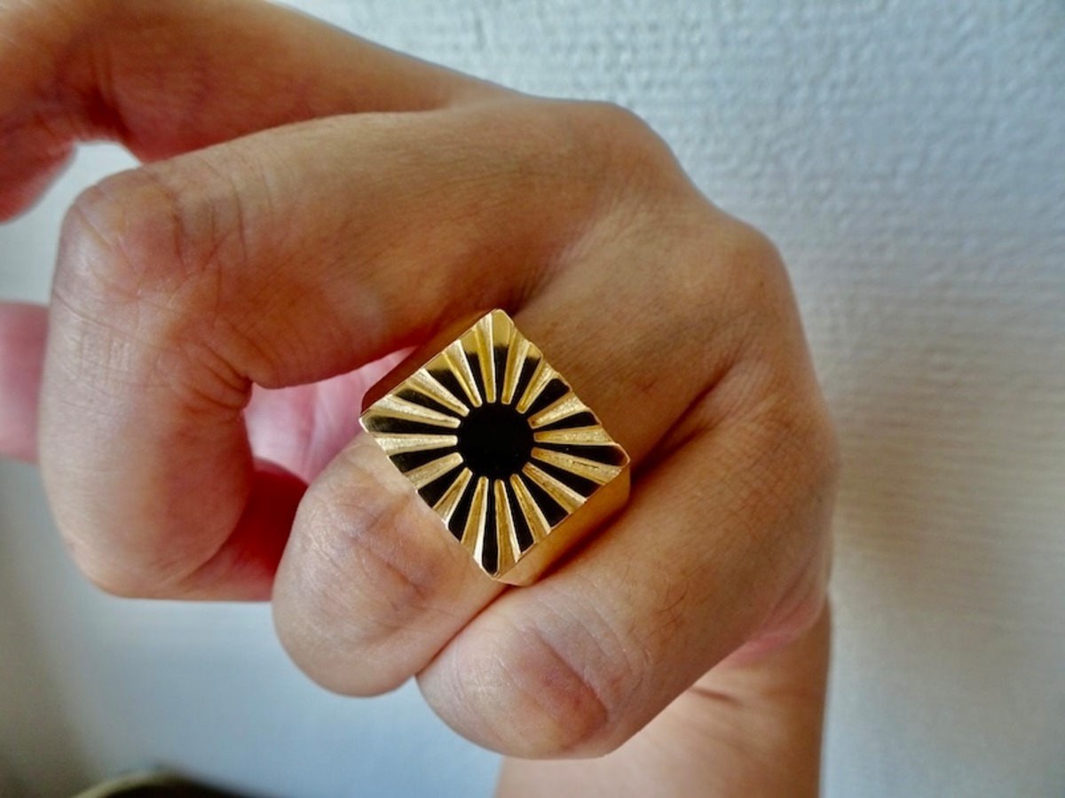 仁尾彫金『k18太陽の印台リング2、磨き』ハンドメイド325 | 仁尾彫金