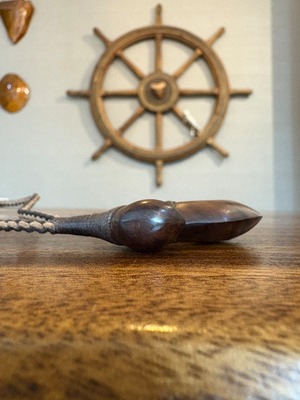 黒檀のフィッシュフック　Ebony Fish Hook