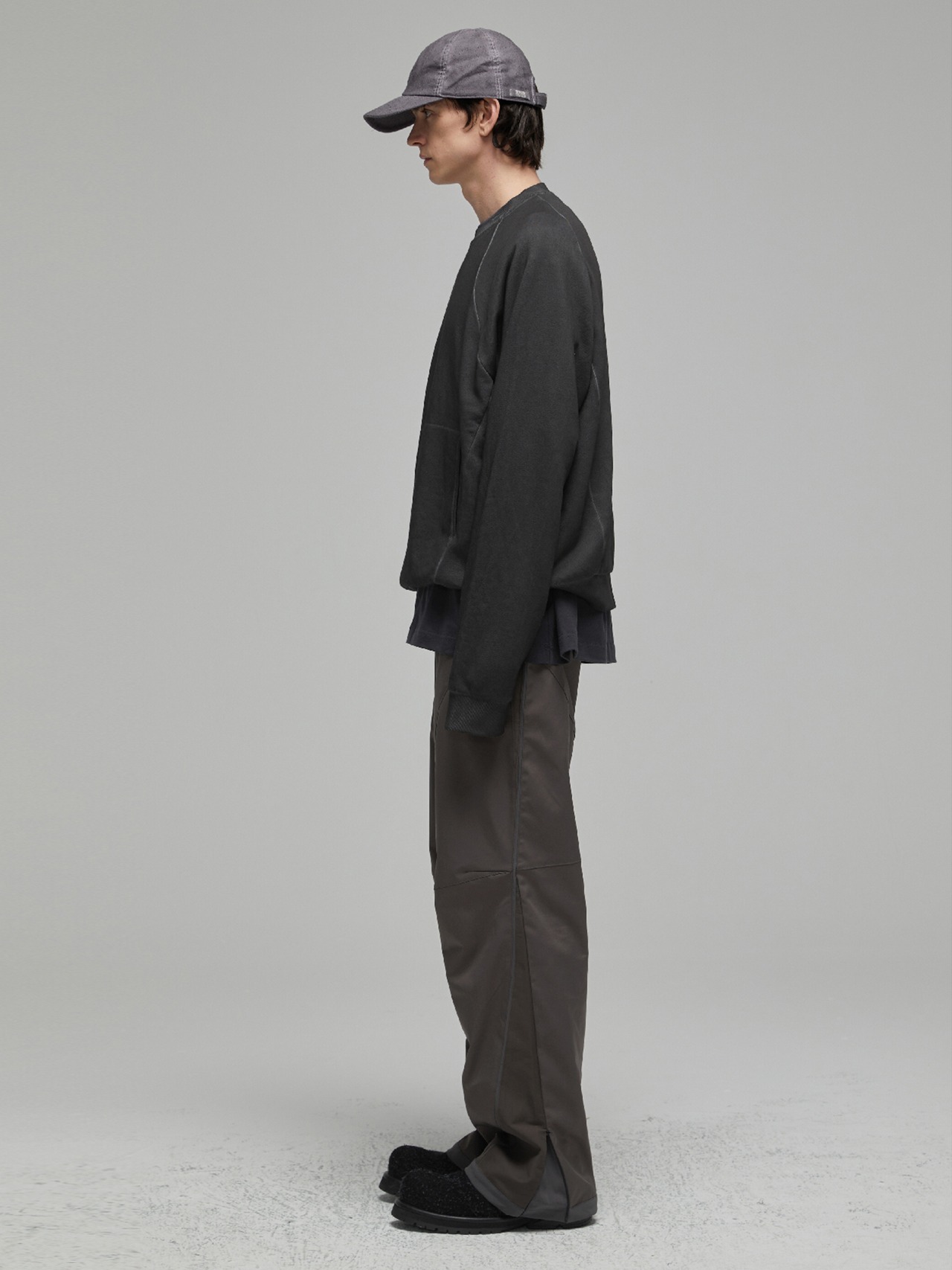 DECESOLO 24AW マルチカラーステッチストレートパンツ