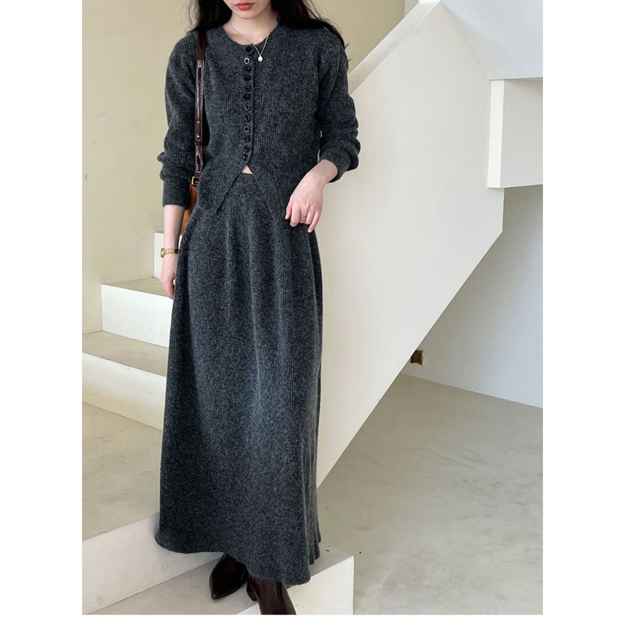 2点セット　リブ編みニット ロングスカートセットアップ　a0581