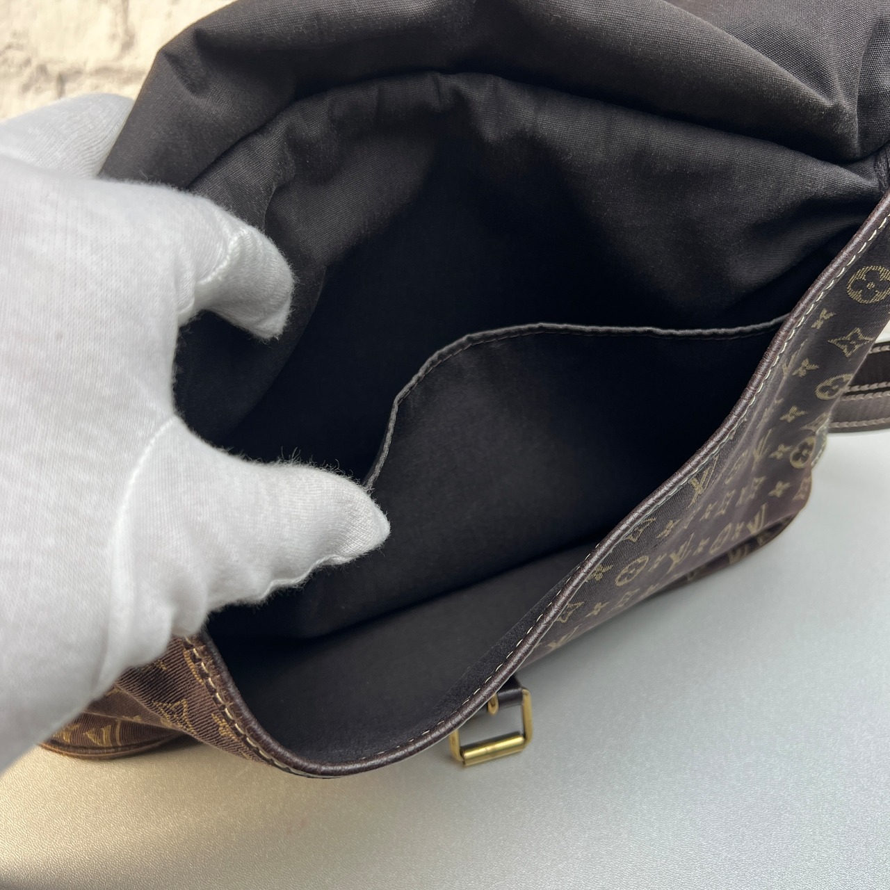 LOUIS VUITTON ルイヴィトン ミニラン ソミュール30 モノグラム  キャンバス ショルダーバッグ ブラウン A-9988