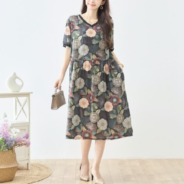 ティアードワンピース ヴィンテージ 大輪柄 Vネック N82-522 ブラック TRUBE ミセス L LL fmsd フレア ゆったり きれいめ 半袖 上品 ミセス 春夏 おしゃれ 体型カバー
