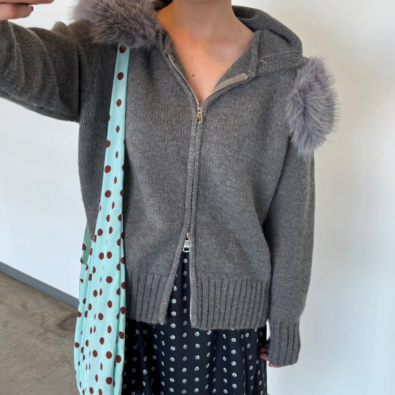 Plus Size Faux Fur Trim Knit Hoodie_LN03566