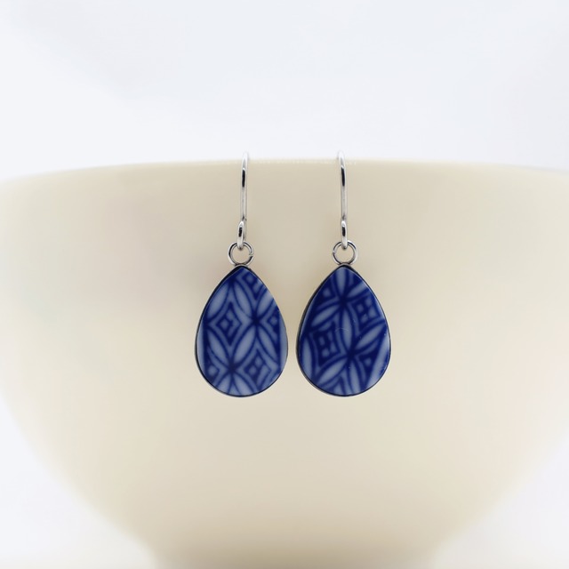 Framed earrings11