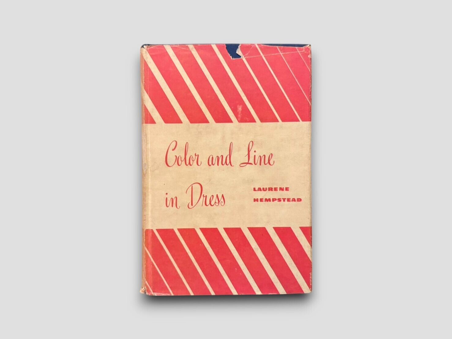 【ISYM/SF125】【THIRD EDITION】Color and Line in Dress(1947) /Laurene Hempstead