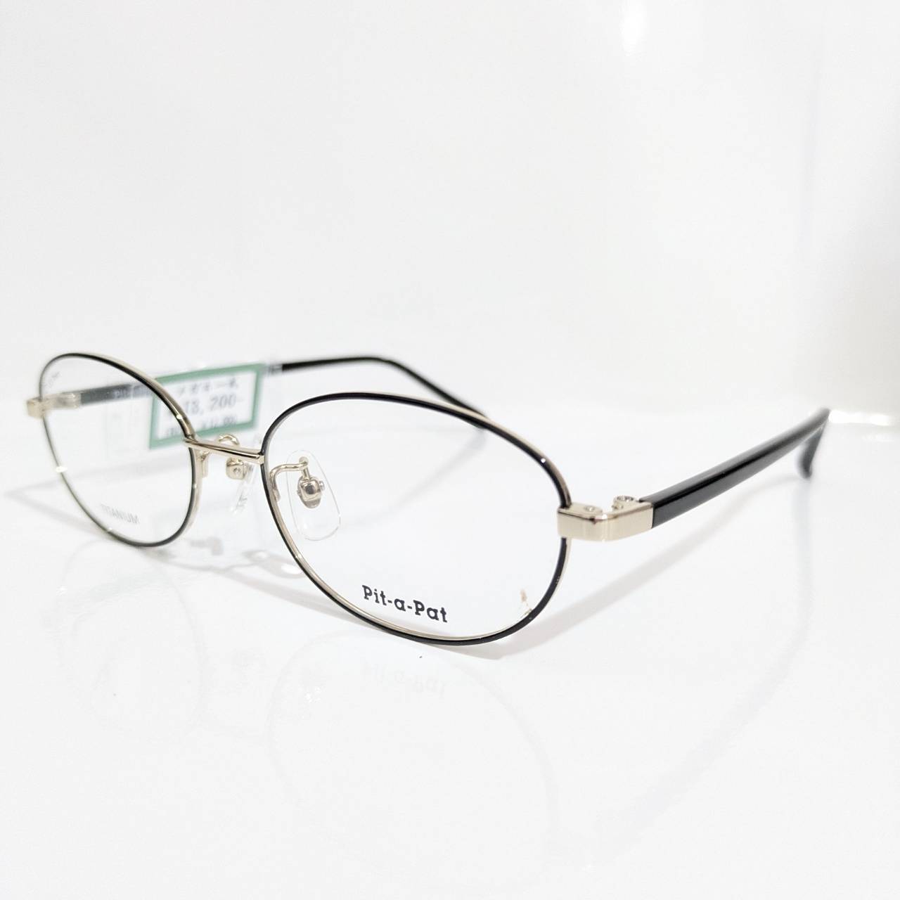 【PitーaーPat】オーバルコンビフレーム ブラック・ゴールド