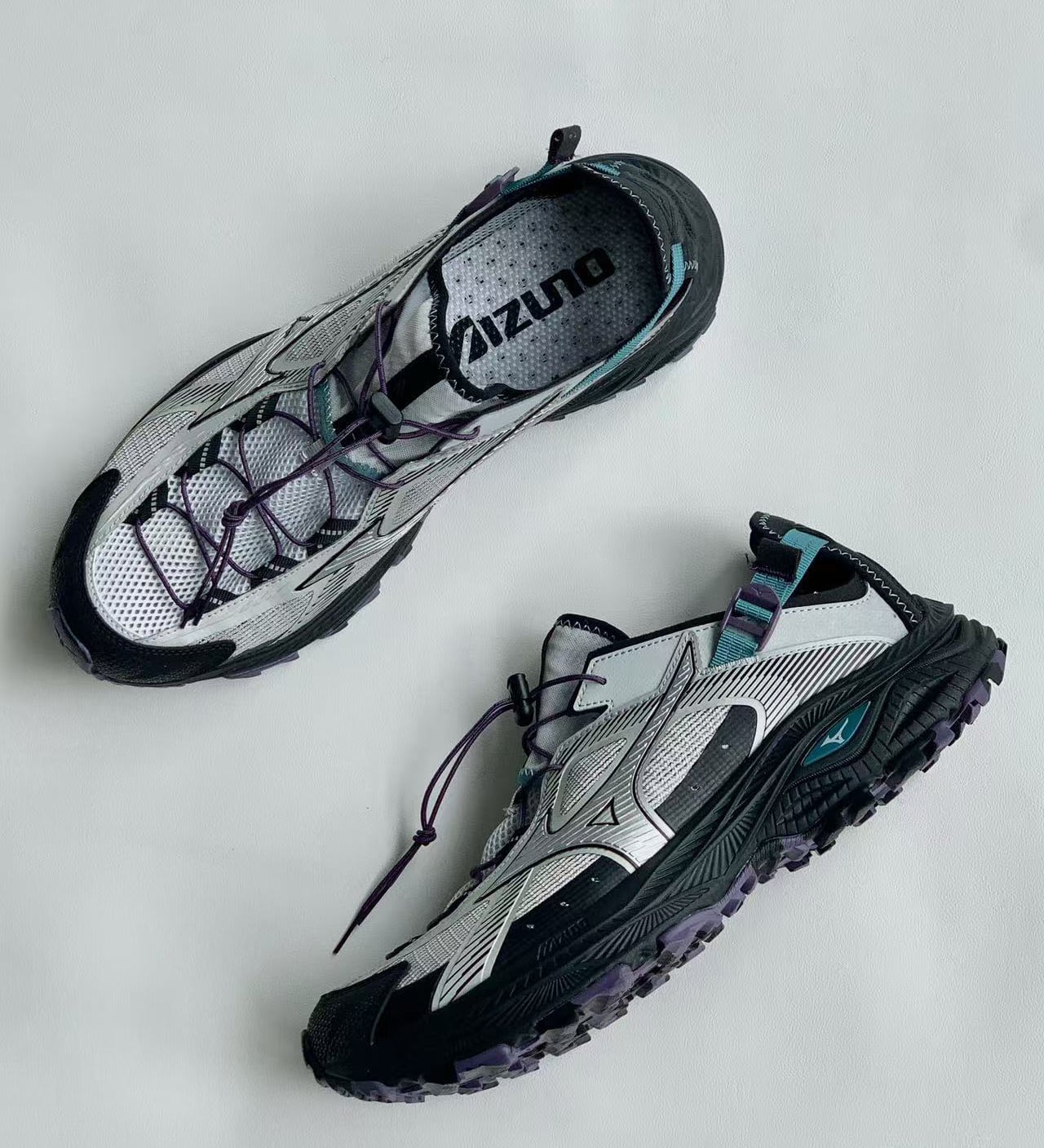 日本未入荷 Mizuno Racer Trail ミズノ レーサー トレイル SE V2